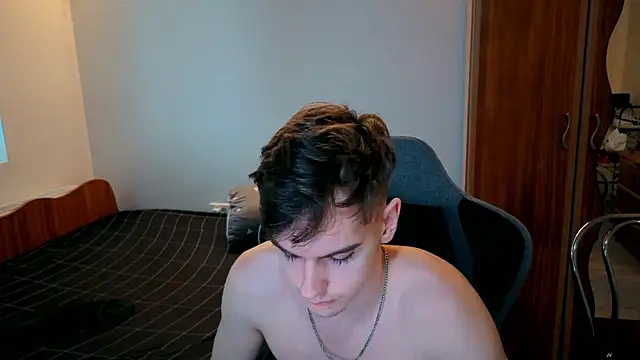 BradyFlint Chat XXX live