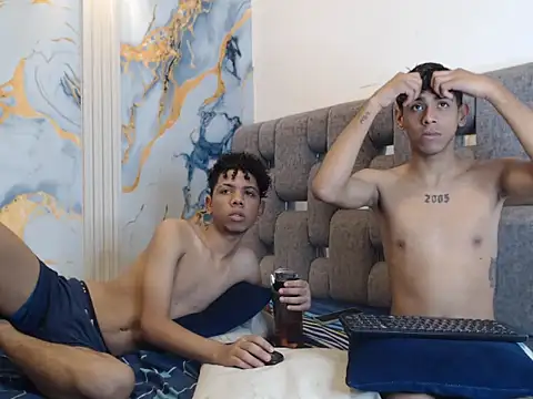 Онлайн чат XXX CUTE_BOYS2026