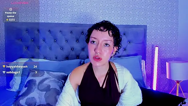 NohaCooper's Live XXX Chat