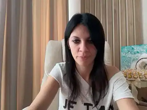 InjaAtHome লাইভ XXX চ্যাট