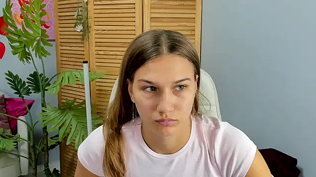 Sweet_Emilya XXX чат на живо
