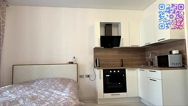 lilmiabae Webcam-Show