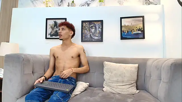 GOLD_BUDDY1 Adlı Modelin Canlı XXX Sohbeti