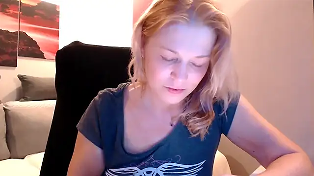 Chat +18 de love-bionda ao vivo