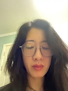 weiwei103's Live XXX Chat