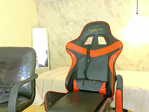 mary_0_'s Live XXX Chat
