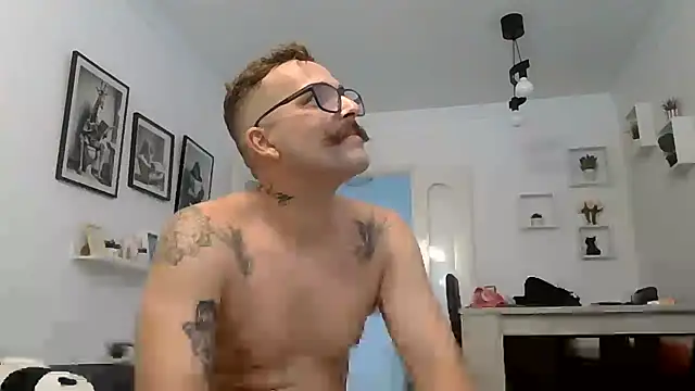 yanick931 élő XXX-chatje