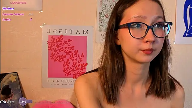 Karolinacreamm Chat XXX in diretta