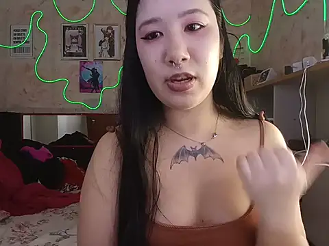 Japabaixinha Adlı Modelin Canlı XXX Sohbeti