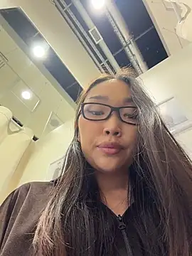 trytomakememoam's Webcam Show