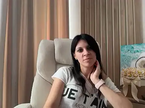 InjaAtHome Live XXX-chat