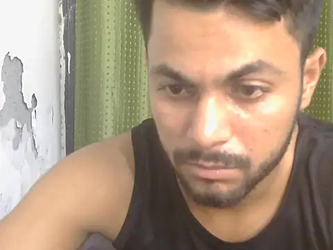 Stubborndesiboyのウェブカメラショー