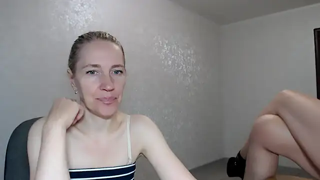 Javelinka Chat XXX in diretta