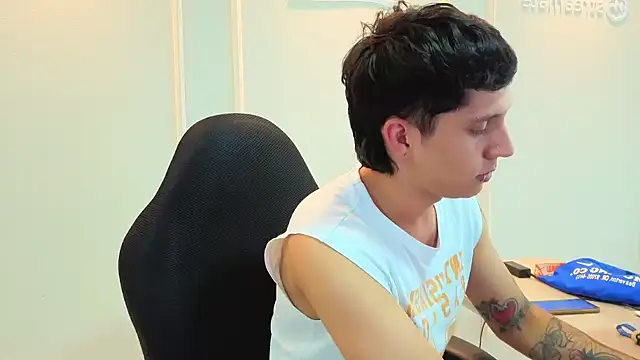 JacoboSwam 라이브 XXX 채팅