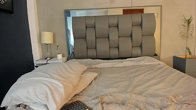 Charlie___Musk 라이브 XXX 채팅