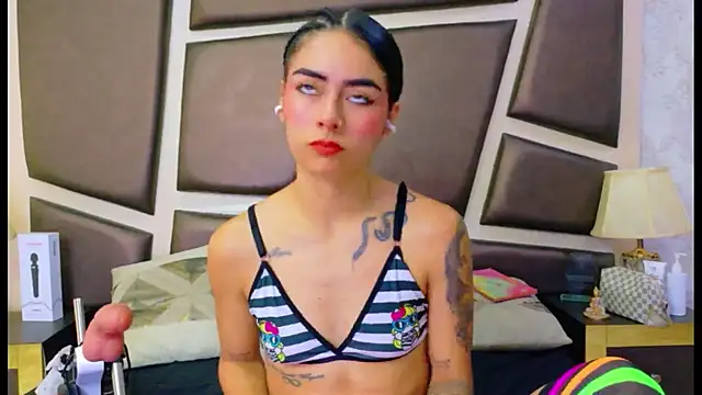 NicoleEsposito Live XXX-chat