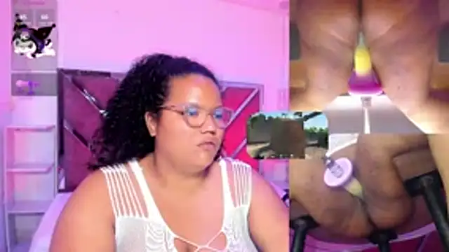 MhiaRey's Live XXX Chat