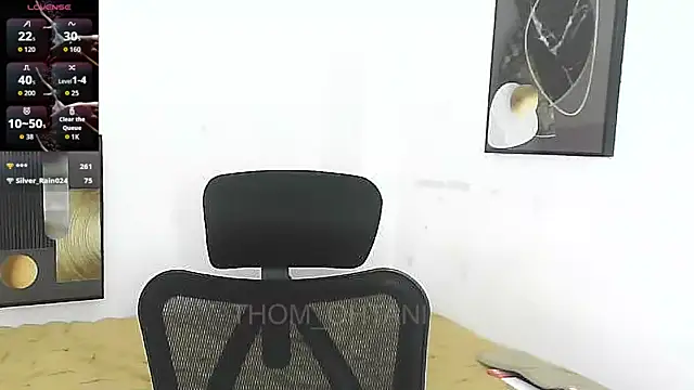 Thom_Ohtani 网络视讯表演