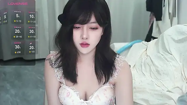 -caicai Live XXX-chat