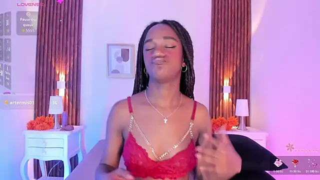 Chloebrunnie XXX чат на живо