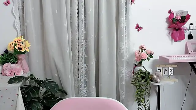 MIJ-Uwuu 现场XXX聊天