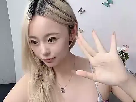 Emma668866のライブXXXチャット