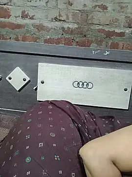 Czat XXX na żywo – DipaliAliya