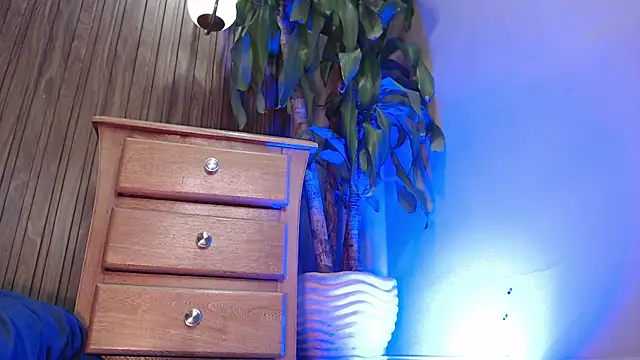 Czat XXX na żywo – Colby_driscoll