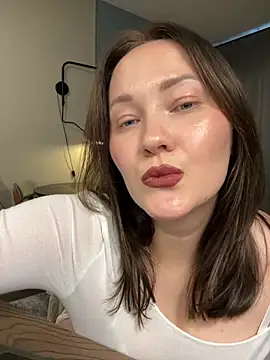 Kiss_My_Body Chat XXX in diretta