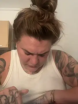 HeyBABYGIRL – Naživo XXX chat