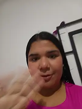 Queen_Bee12 – Live XXX-chat