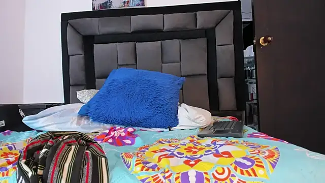 عرض كام Liam_saint