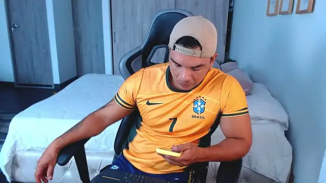 estebandelouis Live XXX-Chat