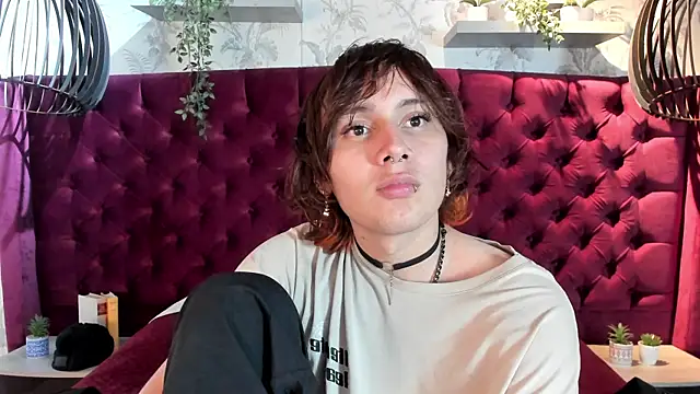 دردشة Brunodeluca_ الجنسية المباشرة