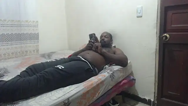 HARLEXBIGCOCK Show Webcam