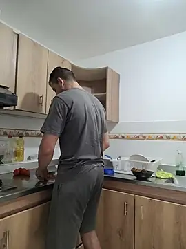 Cris_LaCobra_'s Webcam Show