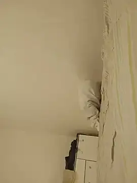 Amou215 Pertunjukan Webcam