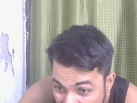 Stubborndesiboy – webcam-show
