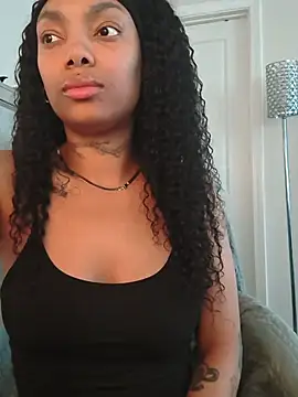 butterflybootyy's Live XXX Chat