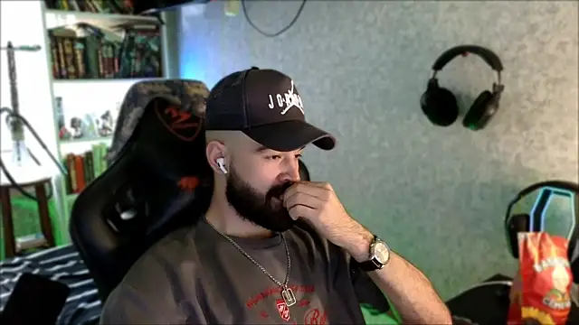 Chat XXX en directo de _Serious_Man