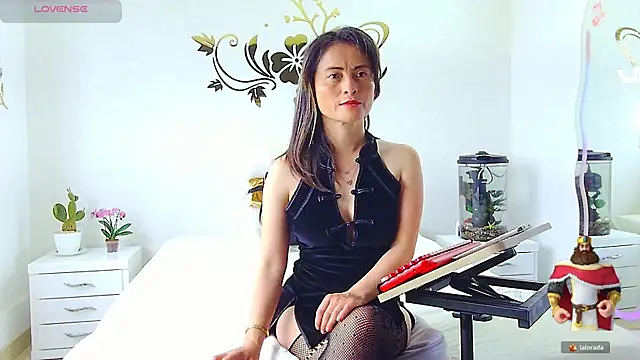 Živý XXX chat MarcelaFlores