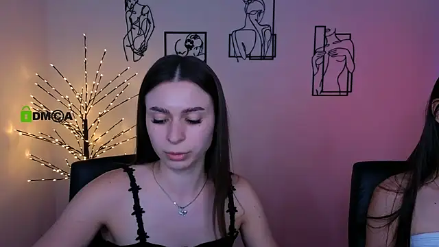 Онлайн чат XXX flora_ri