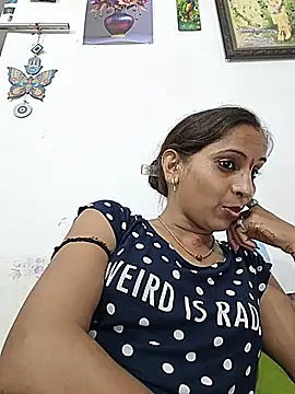 Sexy-Kajal2: онлайн-секс-чат