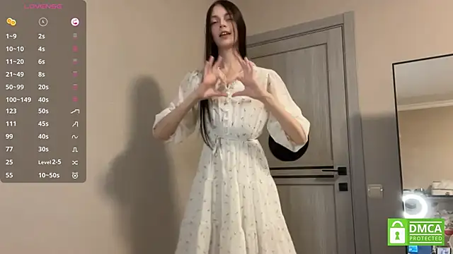 XXX chat uživo modela ReikoBartone