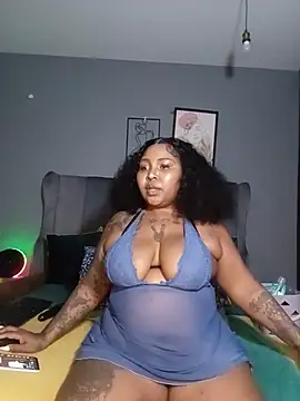 Chat +18 de RealMsPEARLsEXY69 ao vivo
