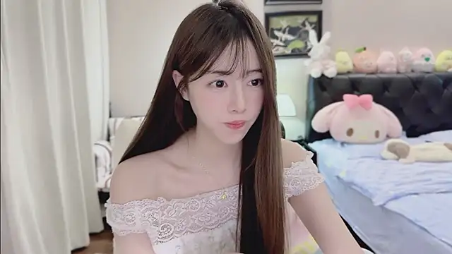 Živý XXX chat Evacute-top