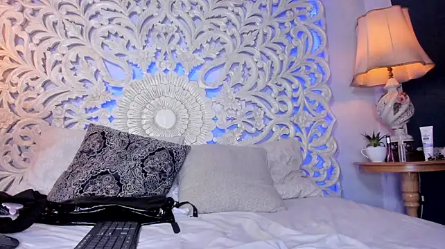 Natasha_rosee_ Adlı Modelin Web Kamerası Şovu