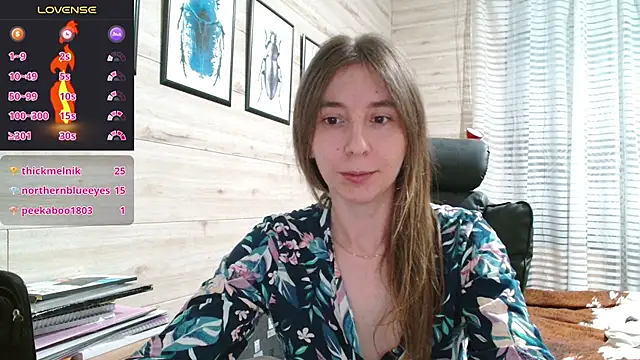 Wowpornoo Adlı Modelin Canlı XXX Sohbeti