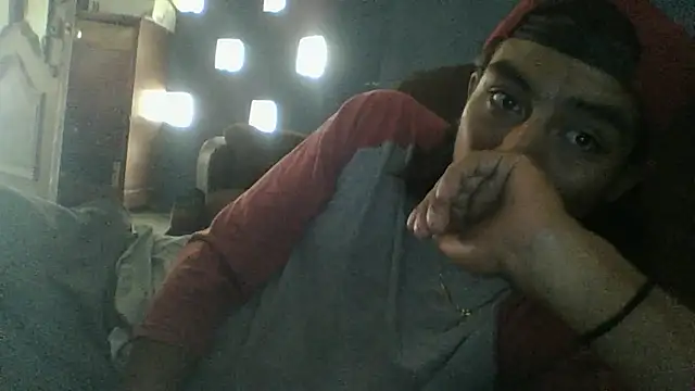 AlexAlejandro13 webcam show
