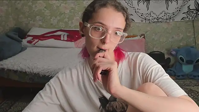 Cutie_Adelia's Live XXX Chat